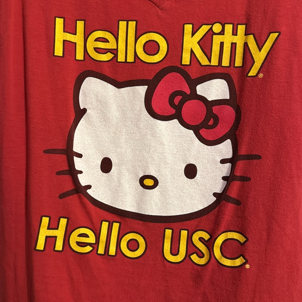 Vintage Hello Kitty USC V-neck Tshirt